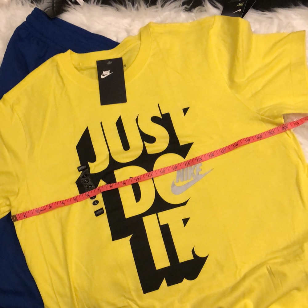 NWT Nike Just Do It with front & back design - Picture 6 of 7